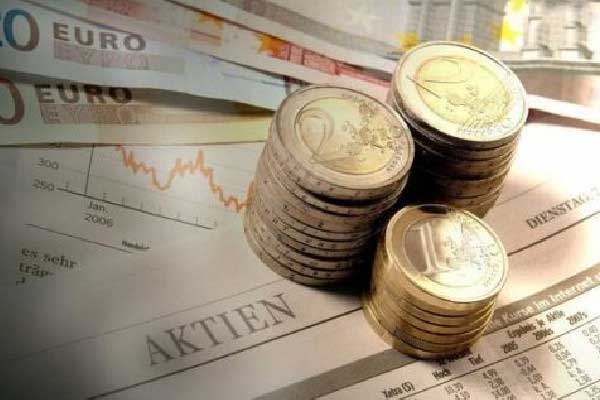 “增长恐慌”压倒“通胀焦虑”:美联储降息预期重燃 美债上演戏剧性反弹