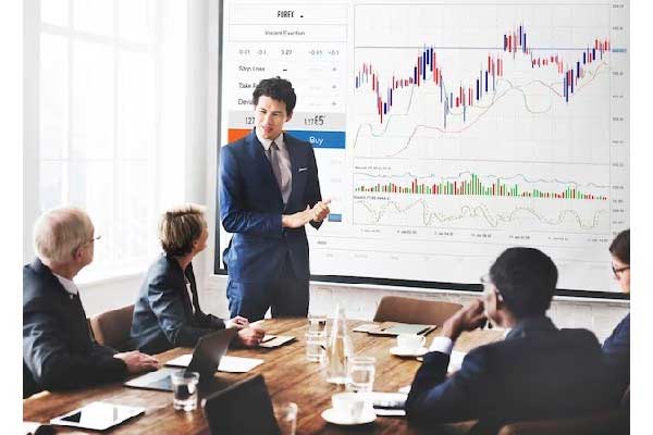 香港财库局:计划扩大给予家族办公室和基金的税收优惠范围